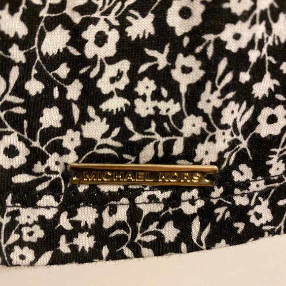 Michael Kors floral shirt - Picture 3 of 8